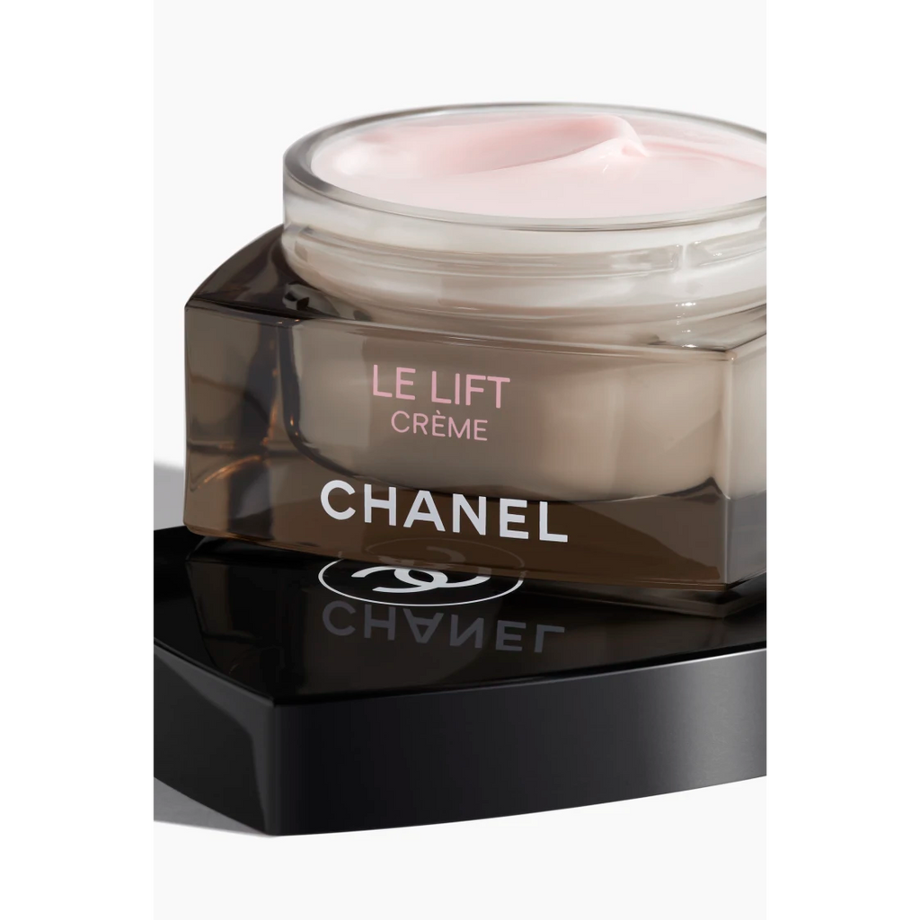 LE DUO ANTI-ÂGE : LE LIFT CRÈME ET LE LIFT LA CRÈME MAIN